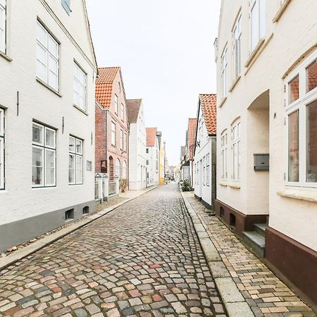 Apartmenthaus Theodor Storm - Unter Sternen هوسوم المظهر الخارجي الصورة