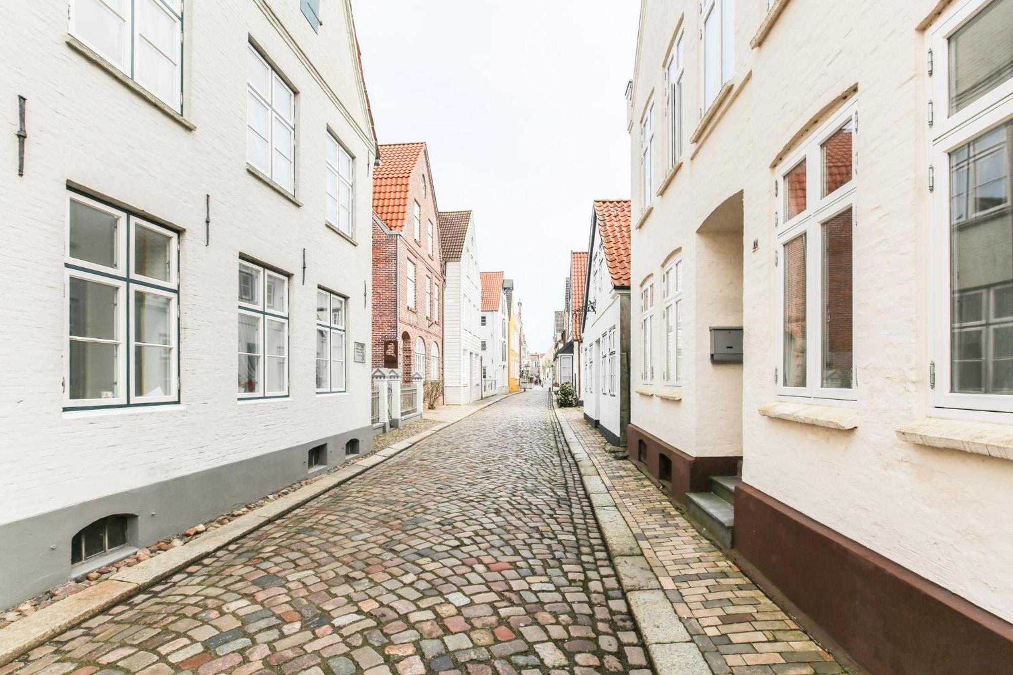 Apartmenthaus Theodor Storm - Unter Sternen هوسوم المظهر الخارجي الصورة